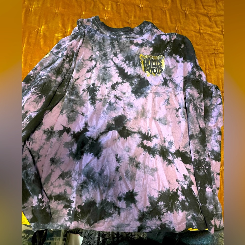 Disney Halloween Hocus Pocus shirt